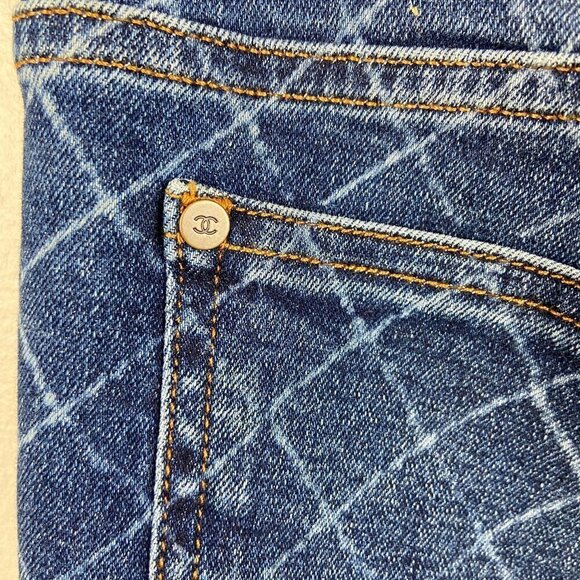 CHANEL | 2017 Spring Skinny Blue Jeans White All Over Diamond Print 40 - Picture 6 of 11
